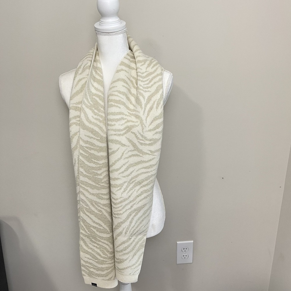 Athleta Zebra Scarf Wide Chantilly Cream Neutral Animal Print Quiet Luxury Wrap